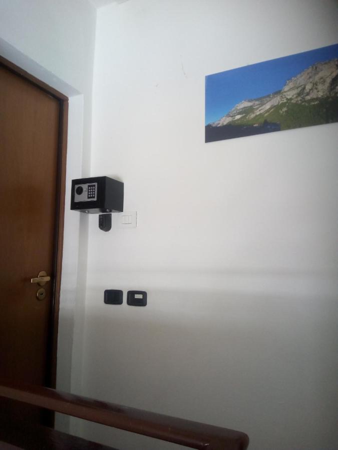 Pietramurata Appartamento Vista Montagna Terzo Piano Dro Dış mekan fotoğraf
